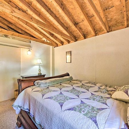 Rustic Retreat Across From Lake Family Friendly! Union Exterior foto